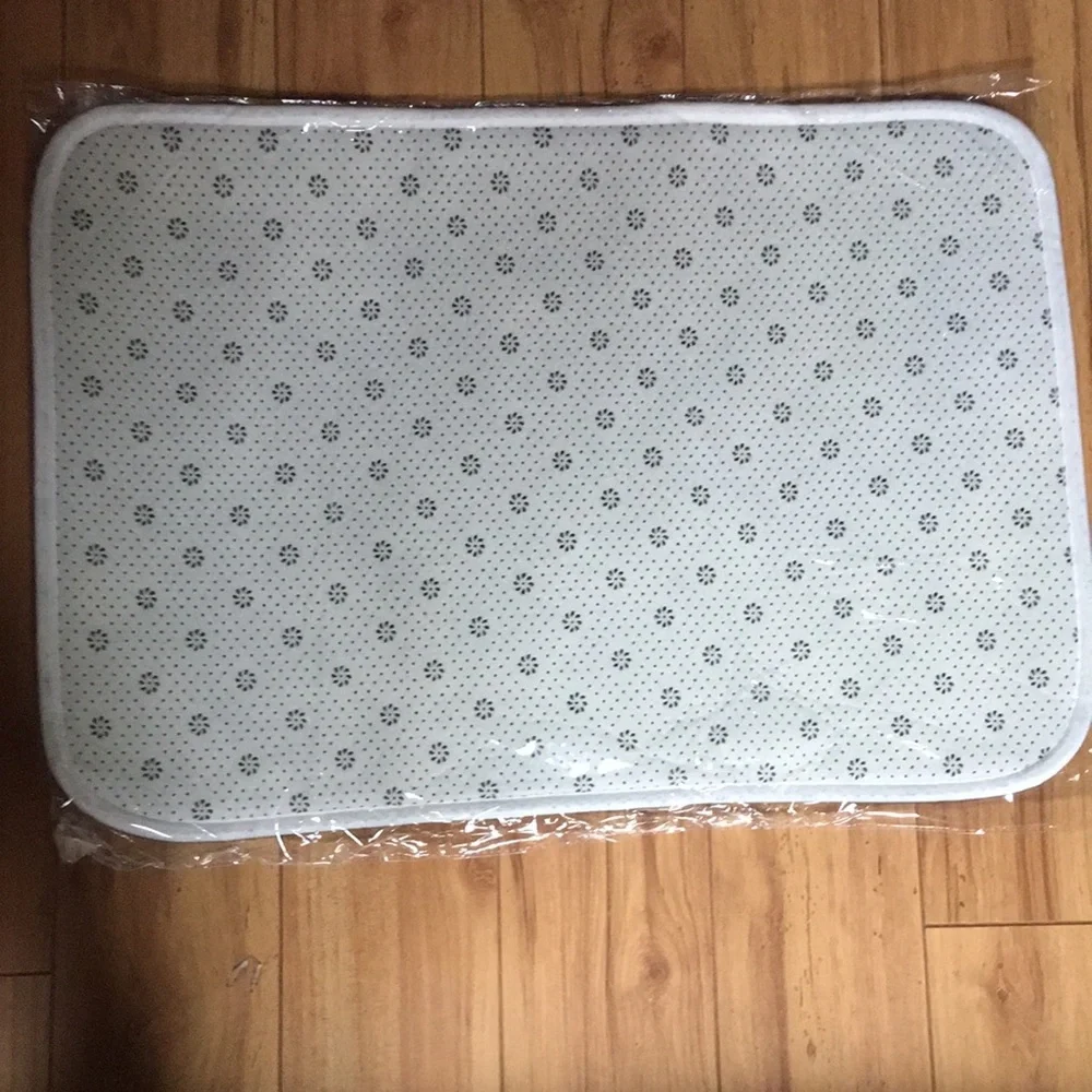 Rasta colored mat